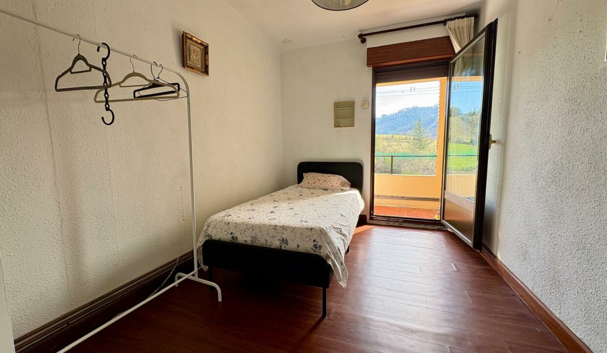 1a21a576-8f12-4115-b57e-0474dcbf358b