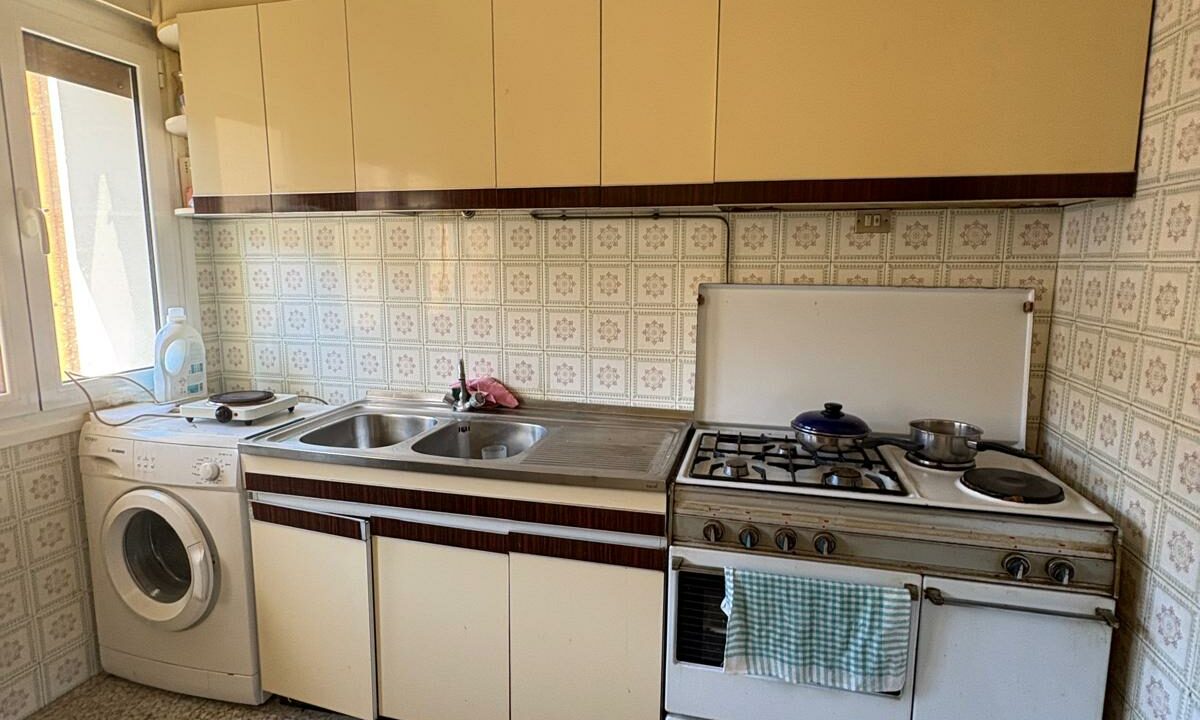 58f0394e-1d8f-40cb-9098-0f98f133b1cb