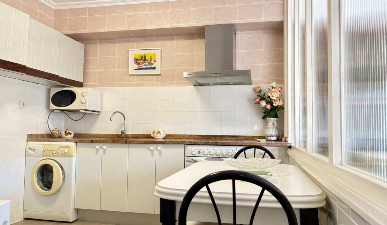 9c715e4f-5c52-4c0b-a697-83ed4f9f9c96