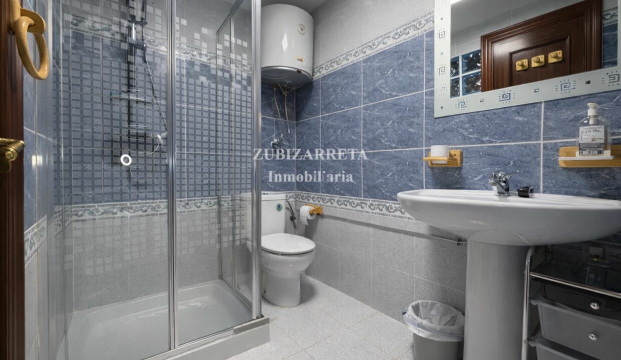 d058917e-3608-4c7d-82b1-a74abeff82f2