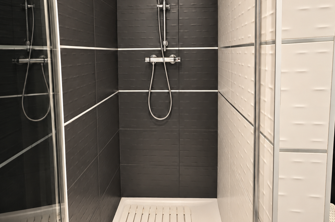 12_BA├æO SUITE 2 LOGO